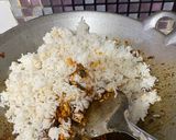 A picture of step 3 of Malay Style Fried rice.