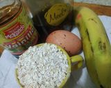 Foto del paso 1 de la receta: Galleta de avena con banano o chocolate en microondas