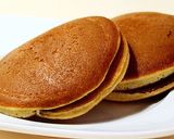 A picture of step 5 of Honey Castella Pancakes.