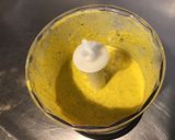 Une image de l'étape 6 de Sauce ail, persil, feta, citron et curcuma (pour poissons).