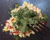 Foto langkah ke 3 dari resep Tumis Tahu Hancur Kemangi.