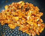 A picture of step 4 of Korean Kimchi Fried Rice (Easy).