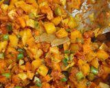 A picture of step 3 of Gujarati khada bhat.