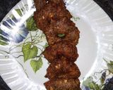 A picture of step 7 of Urad Dal vada.
