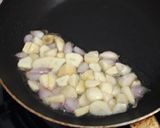Foto langkah ke 1 dari resep Nasi kuning magicom.