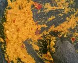 Foto langkah ke 1 dari resep Usus Ayam Bumbu Kuning *sinemaru*.