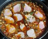 Foto del paso 11 de la receta Guiso de garbanzos con acelgas y solomillo de cerdo
