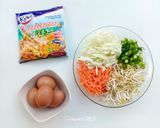Foto langkah ke 1 dari resep Bakwan Telur Ceplok.