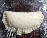 Foto del paso 3 de la receta: Banderillas y empanadas rellenas 🥨🍯