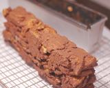 Foto langkah ke 3 dari resep Royal Chocolate Biscuit Cake (Queen Elizabeth’s Favorite) Edisi Valentine.