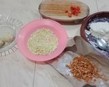 Foto langkah ke 1 dari resep Tahu mercon kribo isi ayam suwiir.