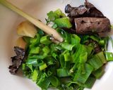 Foto langkah ke 2 dari resep Nasi Sup Daging.