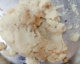 A picture of step 1 of Oats Rava kachori.