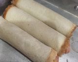 Gambar langkah 2 resipi Breaded Sausage Roll.