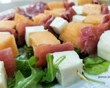 Foto del paso 6 de la receta: Brocheta de melón, jamón y mozzarella
