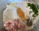 Foto langkah ke 1 dari resep BASRENG alias Bakso Goreng.
