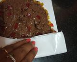 A picture of step 8 of Mashmellow jelly rice crisps chocolate rolls.