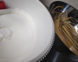 Foto del paso 1 de la receta: Magdalenas de huevo rellenas de dulce de leche