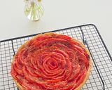 Une image de l'étape 3 de Tarte à la tomate /oignon nouveau.