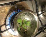 A picture of step 2 of Herbal Tea Immunity booster Tea.