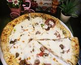 صورة لخطوة 1 من وصفة البيتزا زي المطاعم 😋