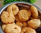 A picture of step 5 of Vada with high protein, nutrition rich lentils/ daals.