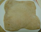 A picture of step 3 of Tomato Paratha.