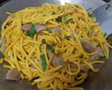 Foto langkah ke 5 dari resep 30. Mie goreng simple.