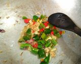 Foto langkah ke 4 dari resep Telur Ceplok Lada Hitam (step by step).