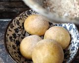 Foto langkah ke 3 dari resep Mantou Goreng.