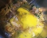 A picture of step 2 of Spinach Omelette.