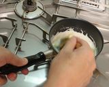 A picture of step 5 of Easy Cheese Sauce♪.