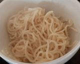 A picture of step 5 of My Salmon Noodles + Veg Bowl#Lunch#mainmeal#Eattherainbow.