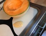 Une image de l'étape 1 de Melon charentais à la feta et menthe du jardin.