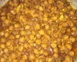 A picture of step 4 of Curried chickpeas.