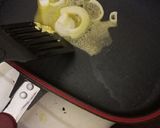 Foto langkah ke 1 dari resep Scrambled egg for 7mo.