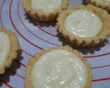 Foto langkah ke 6 dari resep Pie Buah Mini.