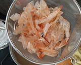 Foto del paso 2 de la receta: Cóctel de camarón 🦐 fresco 🌴