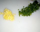 A picture of step 8 of Tomato Paratha.