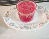 A picture of step 3 of Double melon juice.