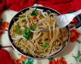 A picture of step 5 of Veg Hakka Noodles.