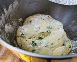 Medvehagymás pogácsa recept fázis 5 fotója