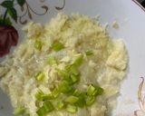 Foto langkah ke 4 dari resep Gamjajeon (Korean Potato Pancake).