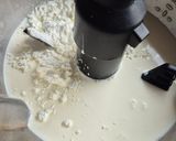 Une image de l'étape 1 de Crèmes Nuage au Chocolat Blanc Cémoi et Éclats Soufflés.