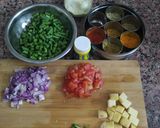 A picture of step 1 of French Beans Aloo ki Sabji.
