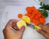 Foto langkah ke 5 dari resep Sup ceker ayam favorit keluarga.