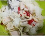 รูปขั้นตอนการทำที่ 2 ของ 🍴ยำคู่ซี้หมูยอเต้าหู้ปลา🥗