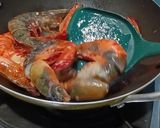 Foto langkah ke 1 dari resep Udang Galah Masak Santan.