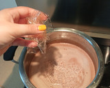 Foto del paso 2 de la receta: Natillas de gelatina con ColaCao