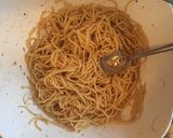 Foto del paso 4 de la receta: Pasta larga con Camarones y Pollo a la crema